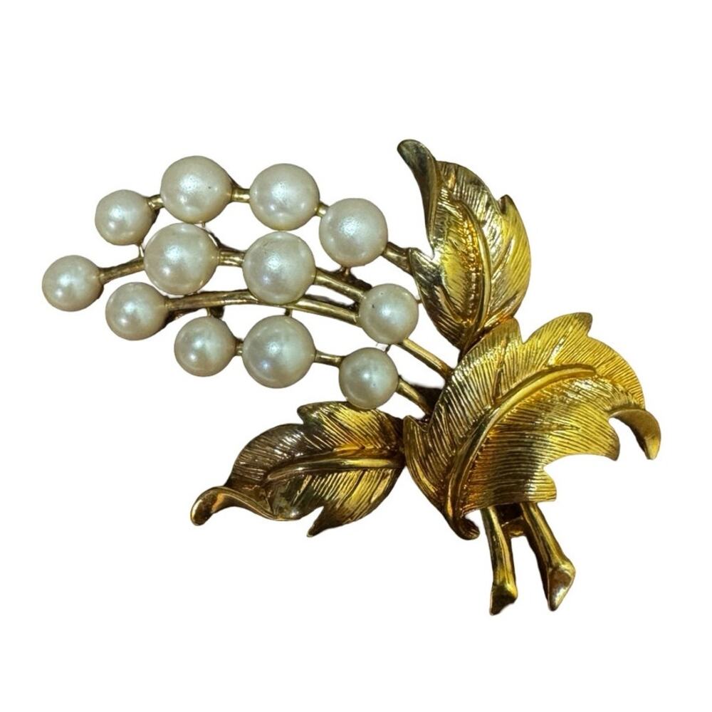 Vintage Monet Grape Brooch Gold Tone Faux Pearl